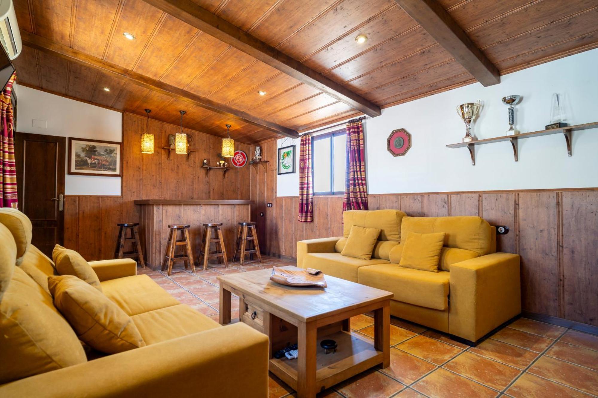 Casa Con Patio Y Terraza En Barrio Historico De La Villa, Junto Al Adarve 프리고드코도바 외부 사진