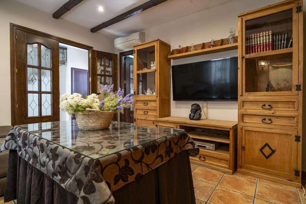 Casa Con Patio Y Terraza En Barrio Historico De La Villa, Junto Al Adarve 프리고드코도바 외부 사진